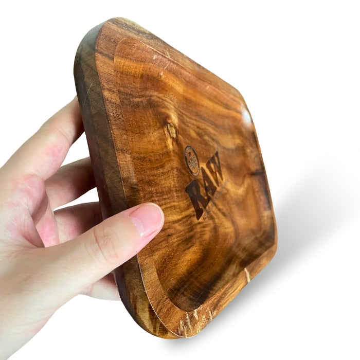 Bandejas em Madeira Nobre®